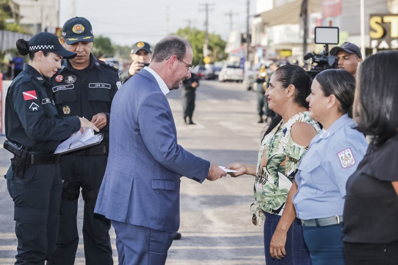 omando de Policiamento Regional VII, sediado em Capanema, no nordeste paraense, completou 12 anos de criação nesta quinta-feira (31), atendendo à população de 19 municípios. O governador do Pará em exercício, Lúcio Vale, participou da celebração, ao lado do ouvidor-geral do Estado, Arthur Houat; do deputado estadual Antônio Tonheiro, e dos prefeitos Chico Neto, de Capanema; Leonardo Vale, de Cachoeira do Piriá; Isaías Neto, de Viseu, e Renata Sousa, de Primavera. <div class='credito_fotos'>Foto: Marcelo Seabra / Ag. Pará   |   <a href='/midias/2019/originais/5622_913ee4ac-68a6-115d-7f4a-9b9ec56fe184.jpg' download><i class='fa-solid fa-download'></i> Download</a></div>