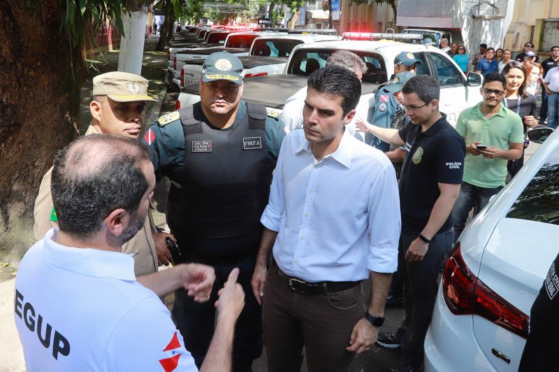 Cerimônia de entrega de 20 viaturas para as ações de prevenção à criminalidade e combate à violência no Pará. <div class='credito_fotos'>Foto: Marco Santos / Ag. Pará   |   <a href='/midias/2019/originais/5625_ebad5e8a-d8df-92ae-8288-43e9eefca3c7.jpg' download><i class='fa-solid fa-download'></i> Download</a></div>