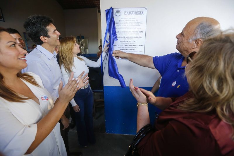 Nesta terça, dia 05, data em que Capanema completa 109 anos, o Estado inaugurou o Hospital Regional dos Caetés "Jorge Netto Costa"'. Estruturado com especialidade médica em traumatologia e cirurgia geral, o novo hospital se torna referência em assistência de média e alta complexidade, beneficiando a segunda região mais populosa do Estado, perdendo apenas para a região metropolitana de Belém. <div class='credito_fotos'>Foto: Marcelo Seabra / Ag. Pará   |   <a href='/midias/2019/originais/5635_0f4d917e-574b-e3e4-a326-b1cfd151fc9e.jpg' download><i class='fa-solid fa-download'></i> Download</a></div>