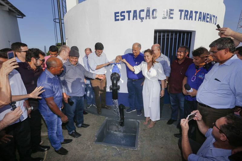 Nesta terça, dia 05, data em que Capanema completa 109 anos, o Estado inaugurou o Hospital Regional dos Caetés "Jorge Netto Costa"'. Estruturado com especialidade médica em traumatologia e cirurgia geral, o novo hospital se torna referência em assistência de média e alta complexidade, beneficiando a segunda região mais populosa do Estado, perdendo apenas para a região metropolitana de Belém. <div class='credito_fotos'>Foto: Marcelo Seabra / Ag. Pará   |   <a href='/midias/2019/originais/5635_bd120c32-1900-95d4-666a-726498f22ba7.jpg' download><i class='fa-solid fa-download'></i> Download</a></div>