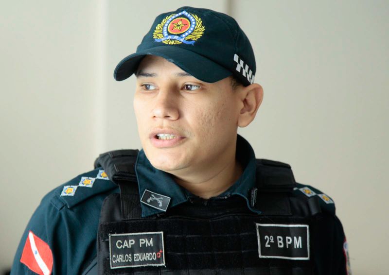 No domingo (10), 694 locais de prova distribuídos em 75 municípios do Pará contarão com a atuação reforçada de policiais militares.
Na foto: Cap. Carlos Eduardo <div class='credito_fotos'>Foto: Ricardo Amanajás / Ag. Pará   |   <a href='/midias/2019/originais/5649_be47a7c3-dd73-244d-b991-b5cea50b4853.jpg' download><i class='fa-solid fa-download'></i> Download</a></div>