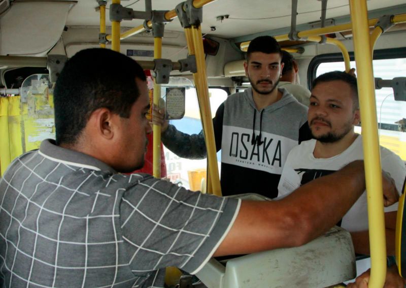 No domingo (10), 694 locais de prova distribuídos em 75 municípios do Pará contarão com a atuação reforçada de policiais militares.
Na foto: Genilson Oliveira   <div class='credito_fotos'>Foto: Ricardo Amanajás / Ag. Pará   |   <a href='/midias/2019/originais/5649_dca5b63f-49ff-04f4-aa48-77ff6b72aa97.jpg' download><i class='fa-solid fa-download'></i> Download</a></div>