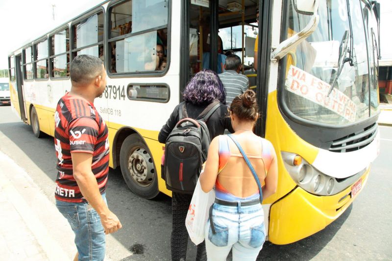 No domingo (10), 694 locais de prova distribuídos em 75 municípios do Pará contarão com a atuação reforçada de policiais militares.Na foto: Bruno Rodrigues a caminho da prova 