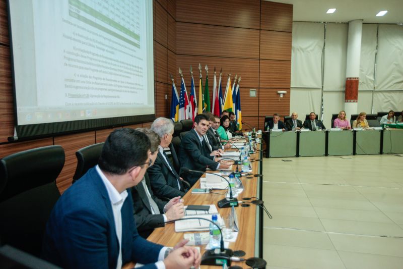 Reuniao Condel com o Ministro do Desenvolvimento Regional <div class='credito_fotos'>Foto: Jader Paes / Agência Pará   |   <a href='/midias/2019/originais/5787_b8c1f5bb-5c7a-c383-9bae-714254e68ada.jpg' download><i class='fa-solid fa-download'></i> Download</a></div>