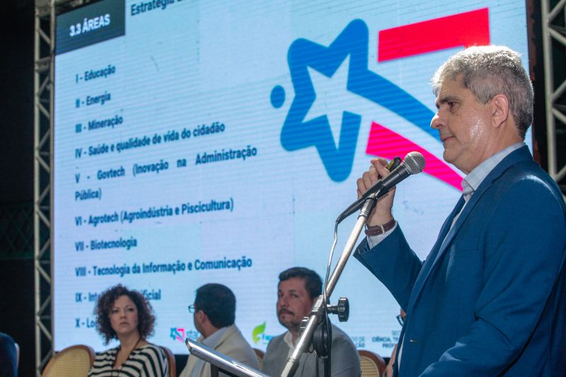 Esse é o principal objetivo do programa Startup Pará, elaborado pelo governo do Estado e lançado nesta quinta-feira (19), em Belém. <div class='credito_fotos'>Foto: Jader Paes / Agência Pará   |   <a href='/midias/2019/originais/5799_39c020cf-e342-6761-07b2-04c743f2225c.jpg' download><i class='fa-solid fa-download'></i> Download</a></div>