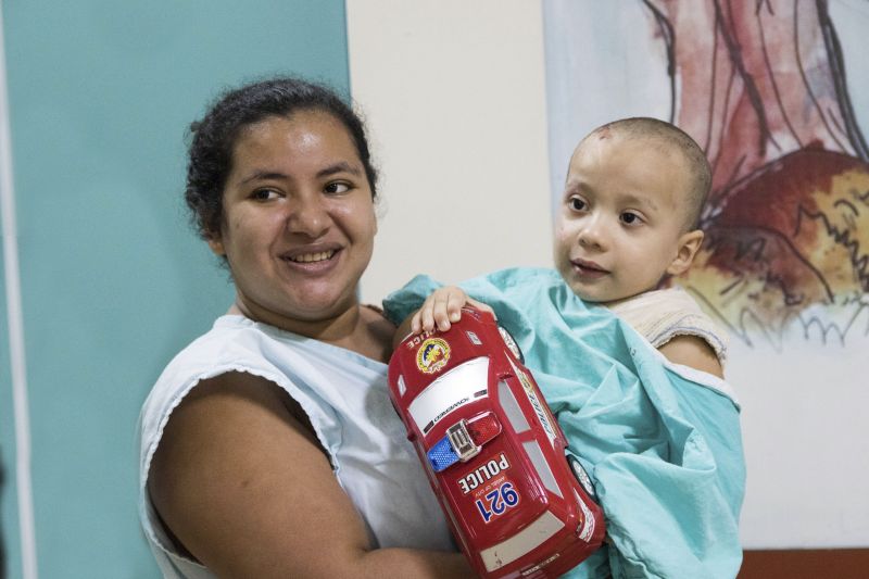 ROSEMEIRE ARAÚJO MÃE DO JOÃO <div class='credito_fotos'>Foto: Pedro Guerreiro / Ag. Pará   |   <a href='/midias/2019/originais/5806_8af34533-821a-22ea-102b-8241ed18b575.jpg' download><i class='fa-solid fa-download'></i> Download</a></div>