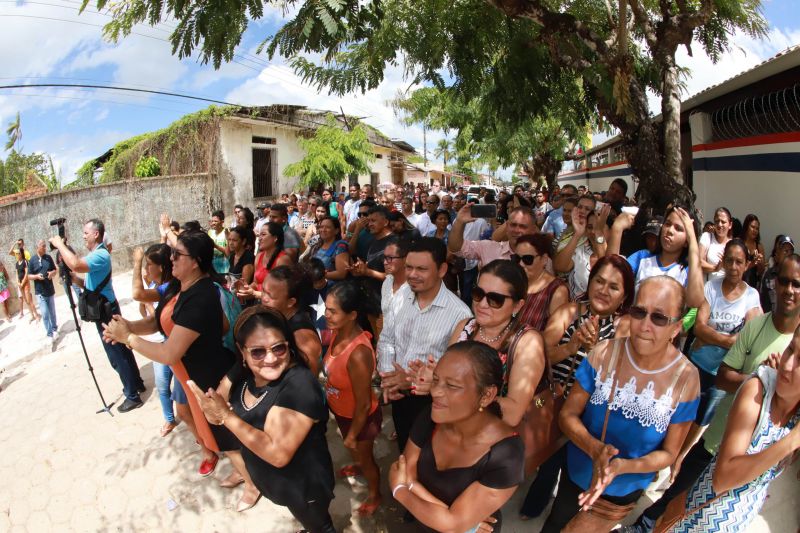 Escola Osvaldo Brito, de São Caetano de Odivelas <div class='credito_fotos'>Foto: Marco Santos / Ag. Pará   |   <a href='/midias/2019/originais/5808_4cc99a32-2949-7c12-aa6c-16f677456f97.jpg' download><i class='fa-solid fa-download'></i> Download</a></div>