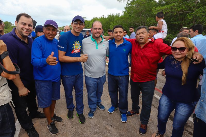 Quem seguiu viagem para Salinopólis, nesta sexta feira (27), já pode notar que o trânsito está fluindo tranquilamente no trecho da PA- 444, na altura da ponte sob o rio Sampaio. <div class='credito_fotos'>Foto: Marco Santos / Ag. Pará   |   <a href='/midias/2019/originais/5820_63695fb5-d304-f884-2df7-50f0ca76261c.jpg' download><i class='fa-solid fa-download'></i> Download</a></div>