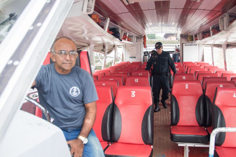 ParÃ¡, BelÃ©m, Brasil. Grupamento fluvial de seguranÃ§a pÃºblica intensifica operaÃ§Ãµes de prevenÃ§Ã£o e repreensÃ£o Ã  criminalidade e balanÃ§o das aÃ§Ãµes realizadas em 2019.
Fotos: Pedro Guerreiro / Ag. ParÃ¡ <div class='credito_fotos'>Foto: Pedro Guerreiro / Ag. Pará   |   <a href='/midias/2019/originais/5830_fe6f30d9-0134-1e5b-1cbe-49ecda3061d5.jpg' download><i class='fa-solid fa-download'></i> Download</a></div>