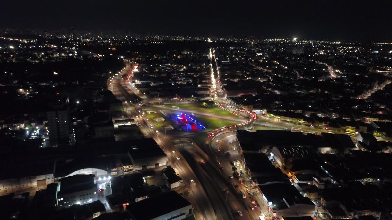 O Governo do Pará, por meio da Secretaria de Estado de Cultura (Secult), entregou na manhã desta segunda-feira (30) o Memorial da Cabanagem, em Belém, completamente revitalizado. Desde a primeira semana de 2019, o governo e a Secult ficaram responsáveis pelo espaço, que antes era de domínio municipal.  <div class='credito_fotos'>Foto: KLEBERSON SANTOS / AG. PARÁ   |   <a href='/midias/2019/originais/5832_76342253-3260-0047-79cb-b6e7b9a688d8.jpg' download><i class='fa-solid fa-download'></i> Download</a></div>