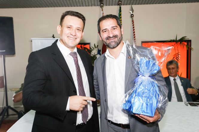O Governo do Estado, por meio da Secretaria de Segurança Pública e Defesa Social (Segup), juntamente com o Centro Integrado de Operações, lançou o Projeto Amigo do Ciop, nesta sexta-feira (26), no Espaço São José Liberto, na Cidade Velha, em Belém.
FOTO: WAGNER SANTANA / AGÊNCIA PARÁ
DATA: 29.04.2019
BELÉM - PARÁ <div class='credito_fotos'>Foto: Wagner Santana / Ag. Pará | <a href='/midias/2019/originais/b6e8fdfe-b6c0-47a2-a837-7ab6d0ebc309.jpg' download><i class='fa-solid fa-download'></i> Download</a></div>