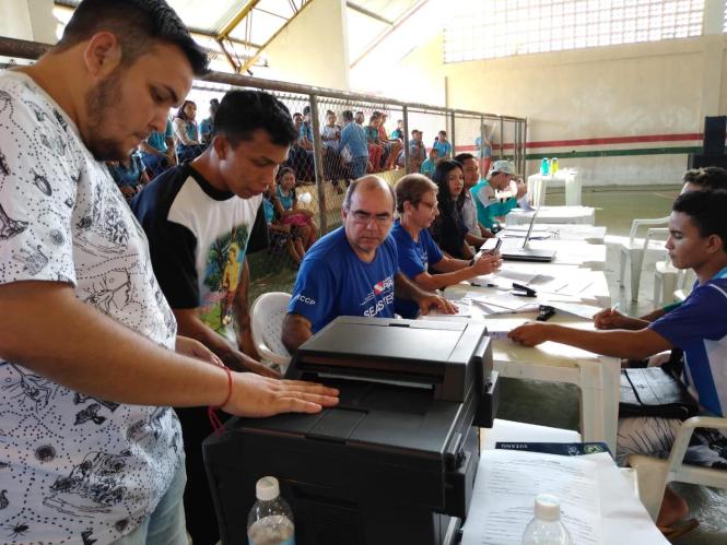 Mais de 200 pessoas, moradoras da cidade de curralinho, localizado na região do Marajó, participaram da Ação Cidadã promovida pela Secretaria de Estado de Segurança Pública (Segup), por meio da Diretoria de Prevenção, prefeitura municipal e parceiros. O evento ocorreu na Escola Francisco Chagas da Silva, nesta terça-feira, 19.

FOTO: DIVULGAÇÃO / ASCOM SEGUP
DATA: 20.03.2019
CURRALINHO - PARÁ <div class='credito_fotos'>Foto: Ascom Segup   |   <a href='/midias/2019/originais/e2a5b157-368f-4d3e-9960-31673304fae7.jpg' download><i class='fa-solid fa-download'></i> Download</a></div>