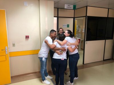 galeria: Hospital celebra Dia Nacional da Humanização com distribuição de abraços