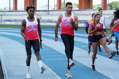 galeria: No Mangueirão, atleta paraense treina em busca do tetracampeonato de atletismo