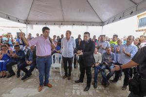 notícia: Governo do Estado entrega delegacia e posto de identificação em Jacundá