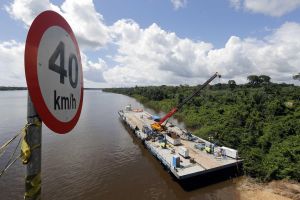 galeria: Estado realiza última vistoria para içar destroços da ponte Rio Moju