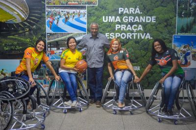 galeria: Paratletas recebem cadeiras de rodas da Seel para treinos