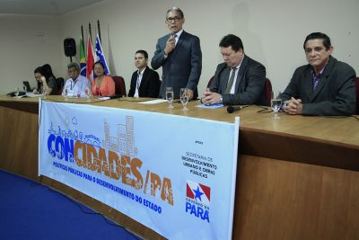 notícia: Governo do Estado abre 15ª Reunião Ordinária do Conselho das Cidades