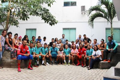 notícia: Crianças do Hospital Oncológico visitam estádio do Paysandu