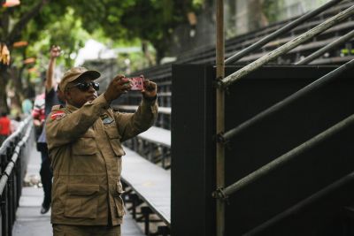 galeria: Corpo de Bombeiros realiza primeira vistoria nas arquibancadas do Círio