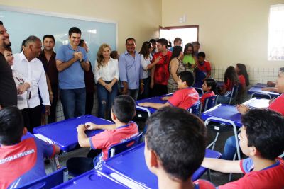 galeria: Governo entrega escola e unidade de saúde no dia do aniversário de Benevides