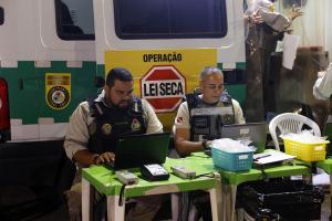 notícia: Detran realiza operações preventivas e Lei Seca no pré-carnaval de Belém