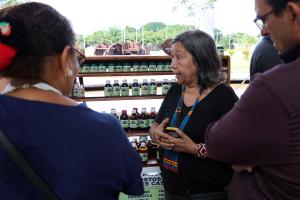 galeria: Feira da Sociobiodiversidade oferece produtos sustentáveis no Parque do Utinga