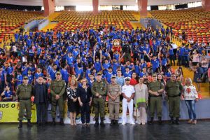 notícia: Proerd realiza formatura de 400 alunos da Escola Panorama XXI