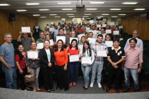 galeria: Escola de Governança do Pará certifica 114 servidores em cerimônia
