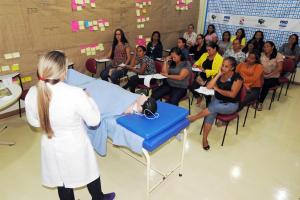 galeria: Hospital Regional capacita cuidadores em workshop gratuito