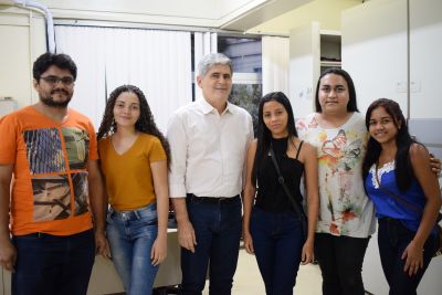 notícia: Calouros aprovados em Mosqueiro agradecem ao Programa Forma Pará