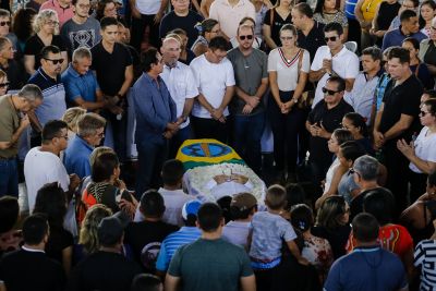 notícia: Governo do Estado presta homenagens ao prefeito de Barcarena