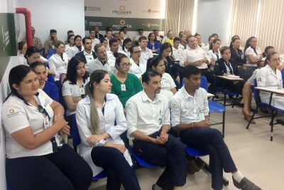 notícia: Hospital Público do Sudeste promove palestra sobre Acidente Vascular Cerebral