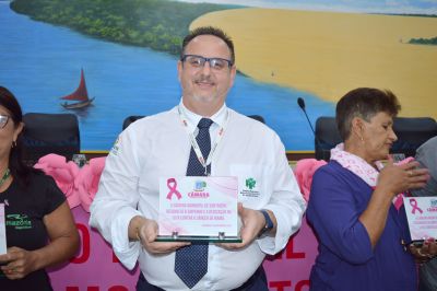 notícia: Hospital Regional de Santarém recebe reconhecimento pelo empenho na luta contra o câncer de mama