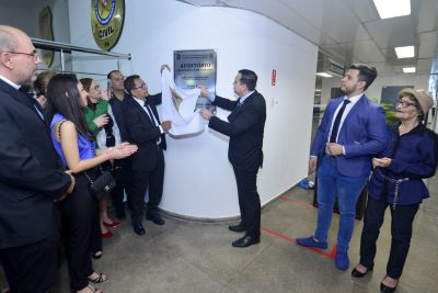 notícia: Polícia Civil inaugura novas instalações do auditório da delegacia-geral com homenagens à Ione Coelho