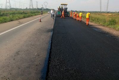 notícia: Setran realiza serviços na PA-150 e faz controle de qualidade no asfalto aplicado na rodovia