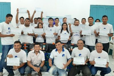notícia: Cosanpa promove capacitação para moradores de Oriximiná