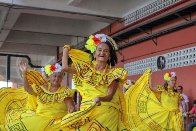 notícia: No Mangueirão, apresentações artísticas dão início aos Jogos de Integração do Vida Ativa