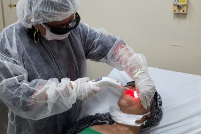 notícia: Ophir Loyola beneficia pacientes com laserterapia