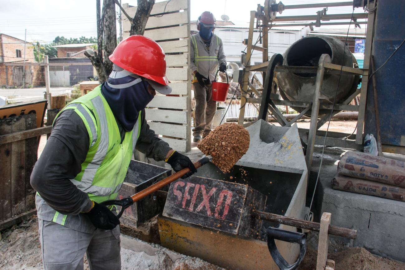 Trabalhadores da construção civil garantem desenvolvimento e qualidade de  vida para a população