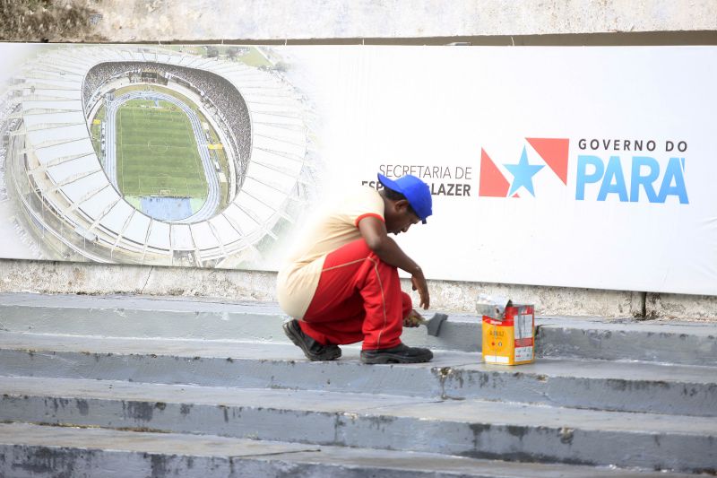 Voluntários se preparam para a grande abertura do Parazão 2020 <div class='credito_fotos'>Foto: Bruno Cecim / Ag.Pará   |   <a href='/midias/2020/originais/5888_bcfc456c-c9bf-ff6a-1427-1c38e12cb71e.jpg' download><i class='fa-solid fa-download'></i> Download</a></div>