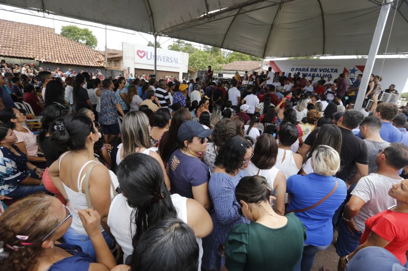 Uma nova PA-416 foi entregue neste sábado (18) ao moradores da Região Metropolitana de Belém, em especial para quem vive, trabalha e segue da BR-316 até a entrada da Vila de Americano, principal distrito do município de Santa Izabel do Pará. A rodovia paraense foi entregue a toda população do estado pelo Governador Helder Barbalho. <div class='credito_fotos'>Foto: Marcelo Seabra / Ag. Pará   |   <a href='/midias/2020/originais/5895_c6ac24cd-8844-d854-6b1a-44fb9eb8cf43.jpg' download><i class='fa-solid fa-download'></i> Download</a></div>