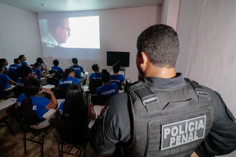 BelÃ©m, ParÃ¡, Brasil. SESSÃƒO CINEMA CRF - 18/01/2020. Foto: Ricardo AmanajÃ¡s / AgÃªncia ParÃ¡. <div class='credito_fotos'>Foto: Ricardo Amanajás / Ag. Pará   |   <a href='/midias/2020/originais/5897_b1c7a421-fef6-33b3-372e-147002ca47f0.jpg' download><i class='fa-solid fa-download'></i> Download</a></div>