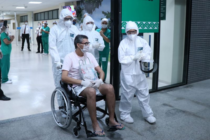 Sandro Gomes 50 anos. Teve alta do Hospital Abelardo Santos <div class='credito_fotos'>Foto: Jader Paes / Agência Pará   |   <a href='/midias/2020/originais/6236_9fdc8e08-ff82-0649-e7e6-4cf7501c7f9d.jpg' download><i class='fa-solid fa-download'></i> Download</a></div>