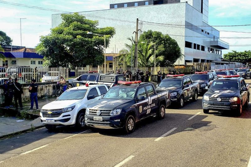 Polícia Civil realiza Operação Lockdown no interior e adverte estabelecimentos e pessoas em Belém <div class='credito_fotos'>Foto: Leandro Santana / Ascom PCPA | <a href='/midias/2020/originais/6323_13631003-aa02-5e47-c90b-a56b7caa09cc.jpg' download><i class='fa-solid fa-download'></i> Download</a></div>