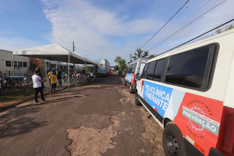 Policlínica itinerante inicia atendimentos em Santo Antônio do Tauá <div class='credito_fotos'>Foto: Marco Santos / Ag. Pará | <a href='/midias/2020/originais/6329_ac27126e-4f7a-3fb4-858c-ecc8b5ebb120.jpg' download><i class='fa-solid fa-download'></i> Download</a></div>