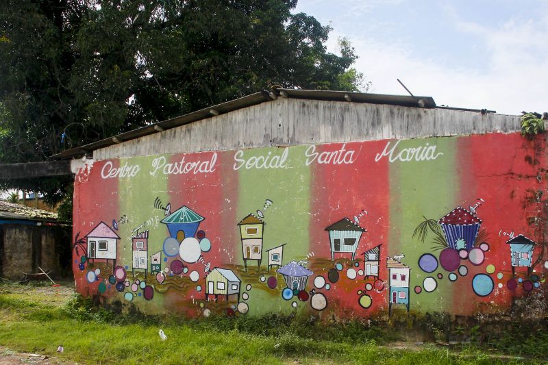 Moradores da Cabanagem recebem 200 cestas de alimentos por meio do Terpaz <div class='credito_fotos'>Foto: Marcelo Seabra / Ag. Pará | <a href='/midias/2020/originais/6330_9acfb422-0438-768a-6dfa-c71a9ef5afe6.jpg' download><i class='fa-solid fa-download'></i> Download</a></div>
