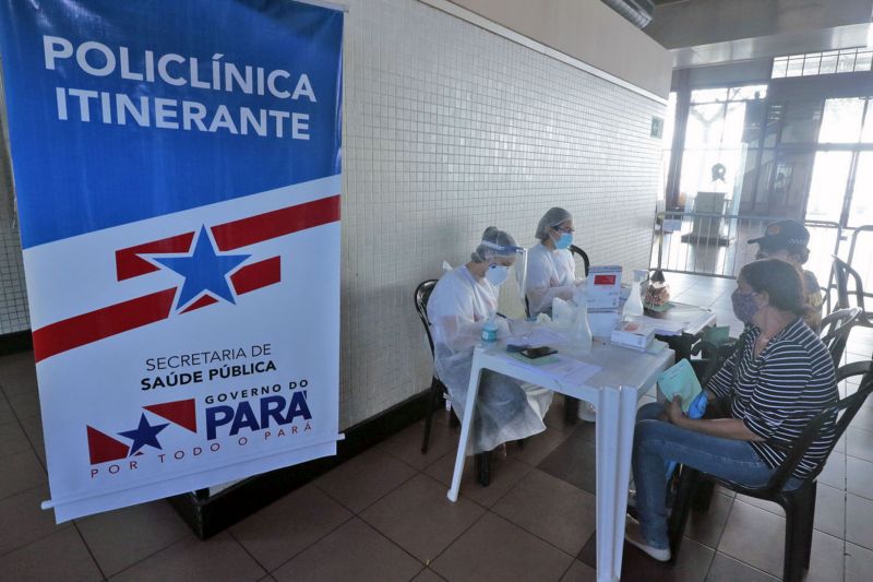 Belém, Pará, Brasil. ATENDIMENTOS POLICLINICA ESTAÇÃO DAS DOCAS - 17/06/2020. Foto: Ricardo Amanajás / Ag Pará. <div class='credito_fotos'>Foto: Ricardo Amanajás / Ag. Pará | <a href='/midias/2020/originais/6453_4b691d8b-cb04-ae6c-1ab7-6d121076b1e3.jpg' download><i class='fa-solid fa-download'></i> Download</a></div>