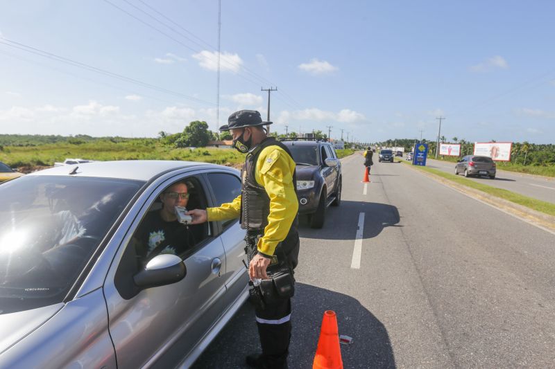 Operação Varão em Salinas 2020 <div class='credito_fotos'>Foto: Jader Paes / Agência Pará   |   <a href='/midias/2020/originais/6555_8013cd6e-9cb4-4a64-1591-d10ea42ed62b.jpg' download><i class='fa-solid fa-download'></i> Download</a></div>