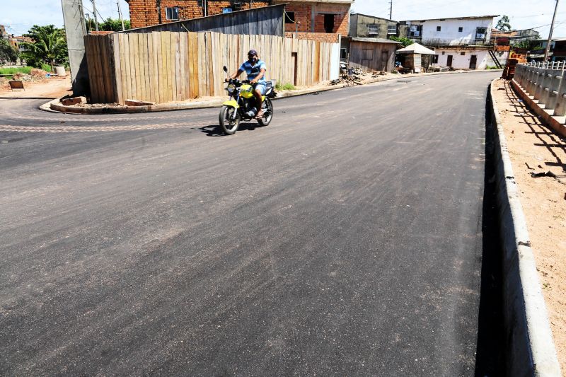 Obras Tucunduba e Asfalto - Fotos Bruno Cecim <div class='credito_fotos'>Foto: Bruno Cecim / Ag.Pará   |   <a href='/midias/2020/originais/6578_8097b3af-9444-e0ca-e458-3aae1e203898.jpg' download><i class='fa-solid fa-download'></i> Download</a></div>